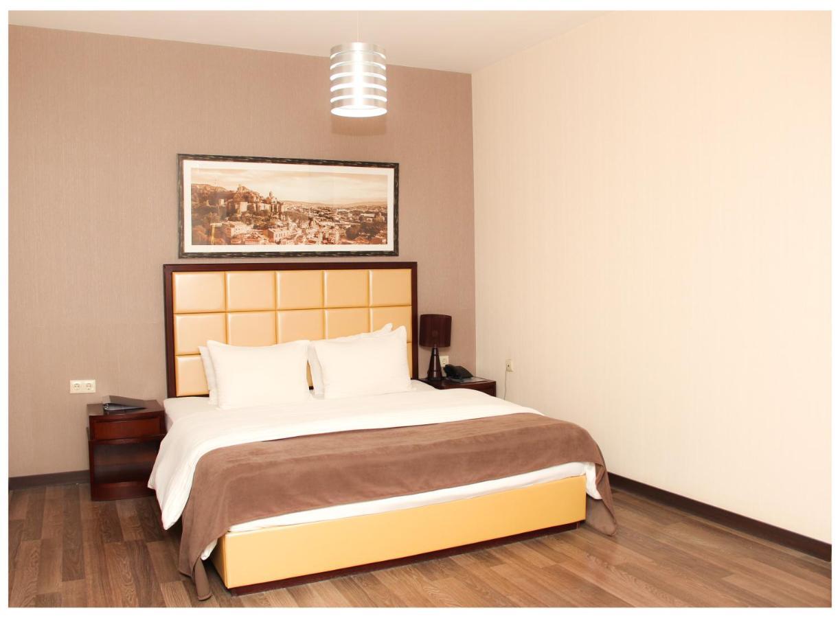 Hotel Orion Old Town Tbilisi Exteriör bild