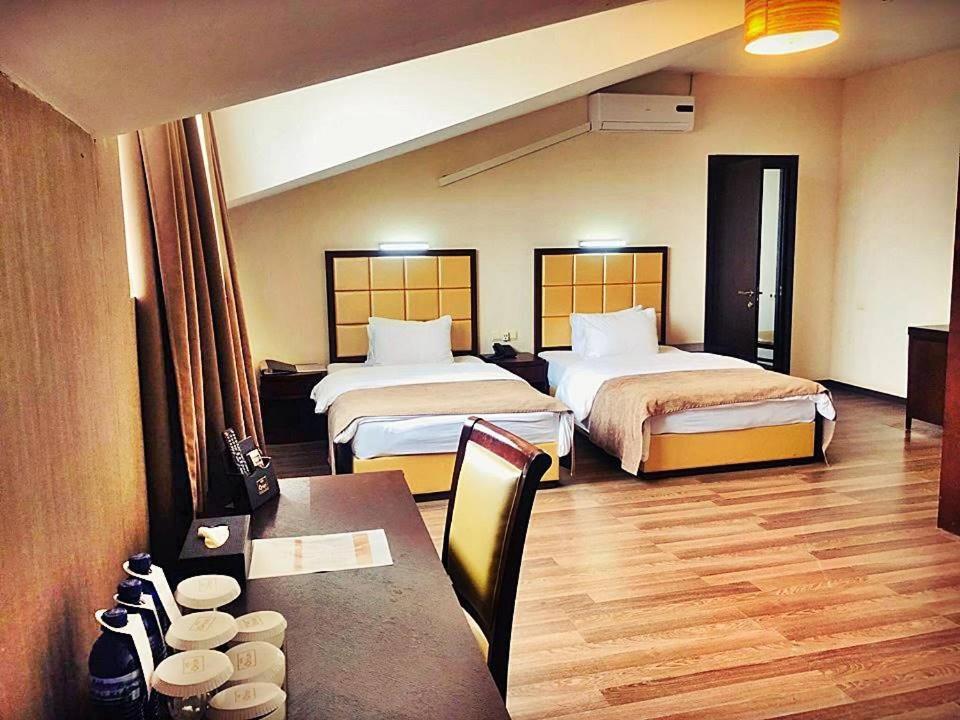 Hotel Orion Old Town Tbilisi Exteriör bild